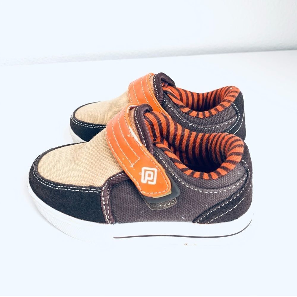 Dream Pairs Brown Orange Sneakers‎